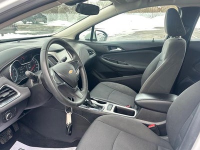 2018 Chevrolet Cruze LS