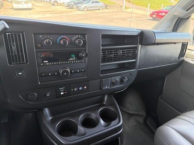 2022 Chevrolet Express Passenger 3500 LS