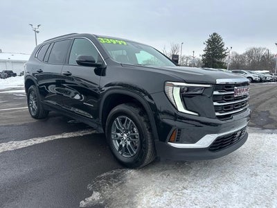 2025 GMC Acadia Elevation