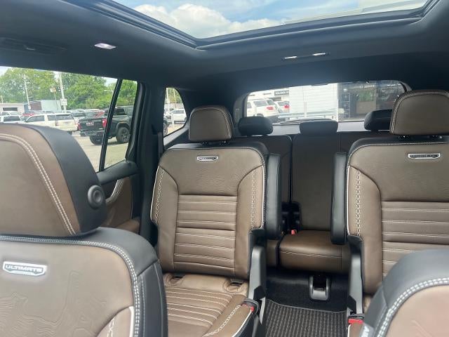2026 GMC Acadia Denali Ultimate - Photo 13