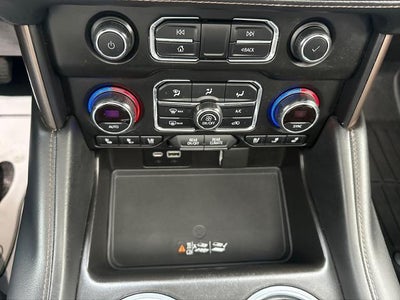 2021 Chevrolet Suburban High Country