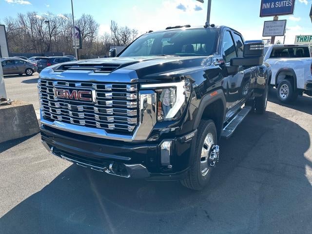 2026 GMC Sierra 3500 HD Denali DRW