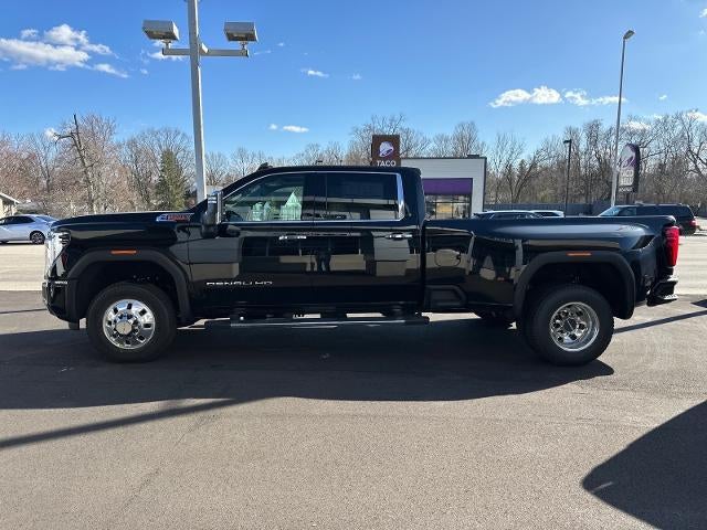 2026 GMC Sierra 3500 HD Denali DRW