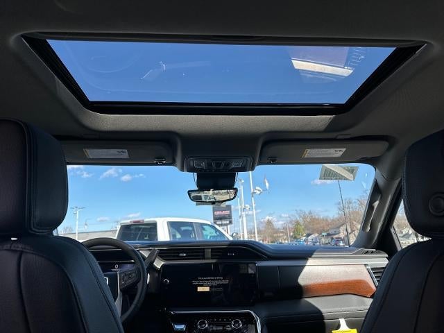 2026 GMC Sierra 3500 HD Denali DRW