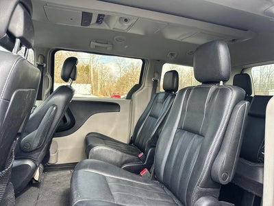 2014 Chrysler Town & Country Touring