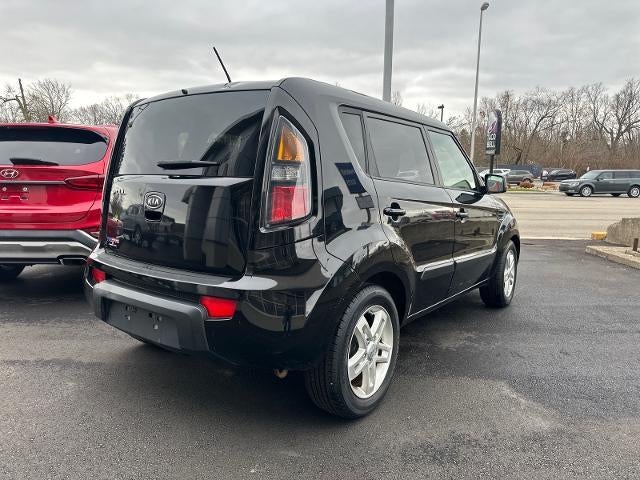 2011 Kia Soul +